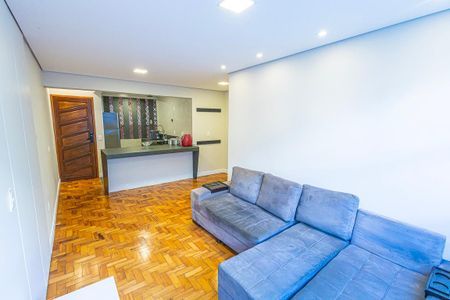 Sala de apartamento à venda com 3 quartos, 70m² em Carlos Prates, Belo Horizonte