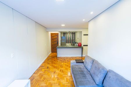 Sala de apartamento à venda com 3 quartos, 70m² em Carlos Prates, Belo Horizonte