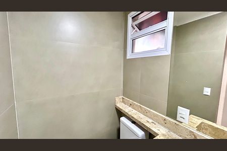 Apartamento à venda com 82m², 2 quartos e 2 vagas Apartamento à venda com 82m², 2 quartos e 2 vagasBanheiro 1