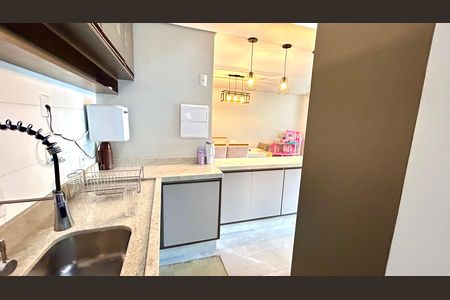 Apartamento à venda com 82m², 2 quartos e 2 vagas Apartamento à venda com 82m², 2 quartos e 2 vagasCozinha