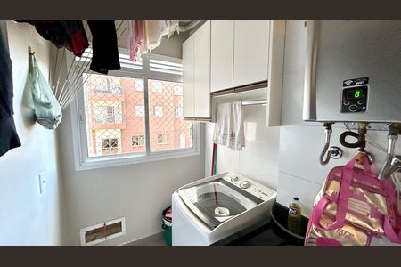 Apartamento à venda com 82m², 2 quartos e 2 vagas Apartamento à venda com 82m², 2 quartos e 2 vagasÁrea de Serviço