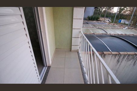 Casa à venda com 100m², 2 quartos e 2 vagas Casa à venda com 100m², 2 quartos e 2 vagasVaranda da Suíte 2