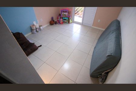 Casa à venda com 100m², 2 quartos e 2 vagas Casa à venda com 100m², 2 quartos e 2 vagasSuíte 1