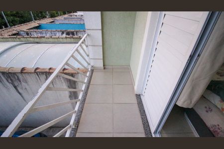 Casa à venda com 100m², 2 quartos e 2 vagas Casa à venda com 100m², 2 quartos e 2 vagasVaranda da Suíte 2