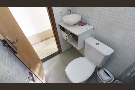 Banheiro 2 de casa de condomínio para alugar com 3 quartos, 100m² em Jacaré, Cabo Frio