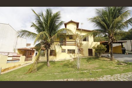 Casa de condomínio para alugar com 100m², 3 quartos e 3 vagasFachada