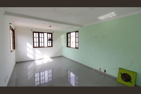 Casa de Condomínio para alugar com 3 quartos, 100m² em Jacaré, Cabo Frio