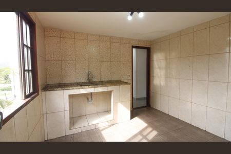 Casa de condomínio para alugar com 100m², 3 quartos e 3 vagasCozinha 1