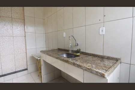 Casa de condomínio para alugar com 100m², 3 quartos e 3 vagasCozinha 2