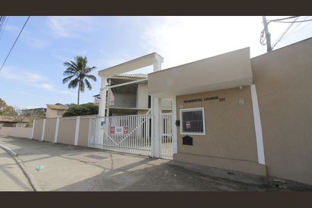 Fachada de casa de condomínio para alugar com 3 quartos, 100m² em Jacaré, Cabo Frio