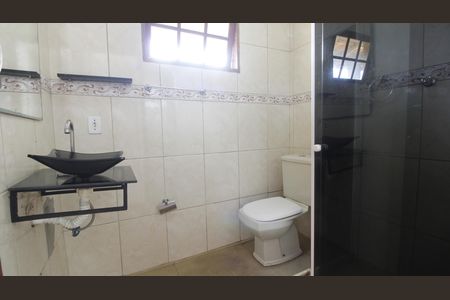 Casa de condomínio para alugar com 100m², 3 quartos e 3 vagasBanheiro 1