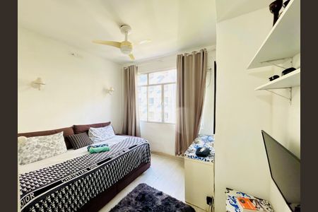 Apartamento à venda com 2 quartos, 50m² em Copacabana, Rio de Janeiro