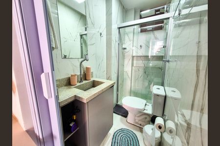 Banheiro de kitnet/studio à venda com 1 quarto, 24m² em Vila Buarque, São Paulo