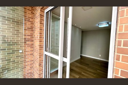 Varanda da Sala de apartamento para alugar com 2 quartos, 58m² em Jardim Flor da Montanha, Guarulhos