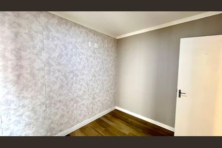 Quarto 1 de apartamento para alugar com 2 quartos, 58m² em Jardim Flor da Montanha, Guarulhos