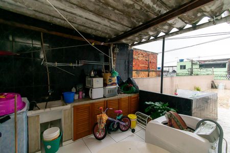 Casa à venda com 240m², 2 quartos e 2 vagasÁrea de Serviço