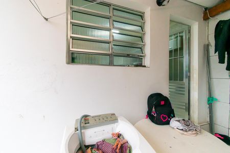 Casa à venda com 240m², 2 quartos e 2 vagasÁrea de Serviço