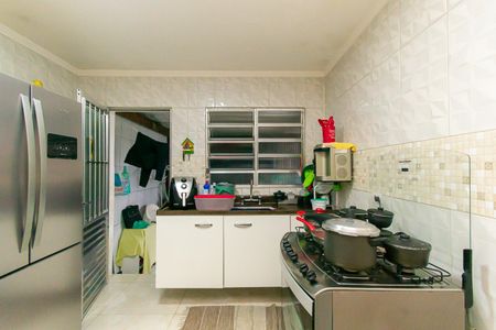 Casa à venda com 240m², 2 quartos e 2 vagasCozinha