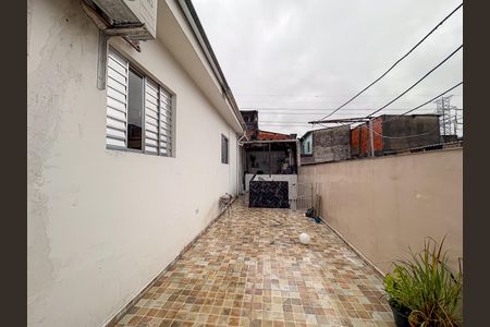 Casa à venda com 240m², 2 quartos e 2 vagasQuintal