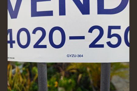 Casa à venda com 320m², 3 quartos e 5 vagasPlaquinha cod GYZU-364