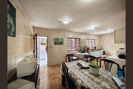 Casa à venda com 320m², 3 quartos e 5 vagasCozinha
