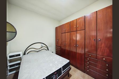 Casa à venda com 320m², 3 quartos e 5 vagasSuíte 