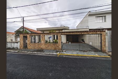 Casa à venda com 320m², 3 quartos e 5 vagasFachada