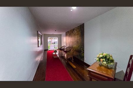 Apartamento para alugar com 98m², 2 quartos e 1 vaga Apartamento para alugar com 98m², 2 quartos e 1 vagaHall social