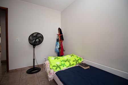 Casa à venda com 350m², 6 quartos e 3 vagas Casa à venda com 350m², 6 quartos e 3 vagasQuarto 2