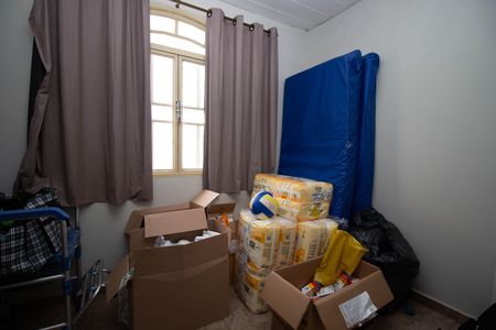 Casa à venda com 350m², 6 quartos e 3 vagas Casa à venda com 350m², 6 quartos e 3 vagasQuarto 6