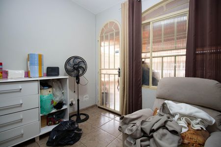 Casa à venda com 350m², 6 quartos e 3 vagas Casa à venda com 350m², 6 quartos e 3 vagasSala 3