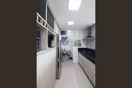 Apartamento à venda com 84m², 2 quartos e 2 vagasCozinha e Área de Serviço