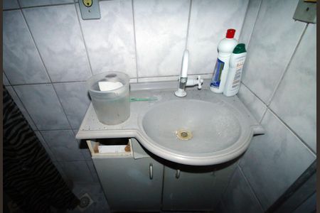 Casa para alugar com 80m², 2 quartos e sem vagaBanheiro