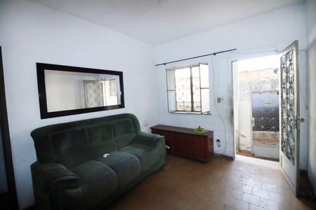 Sala de casa para alugar com 2 quartos, 80m² em Cordovil, Rio de Janeiro