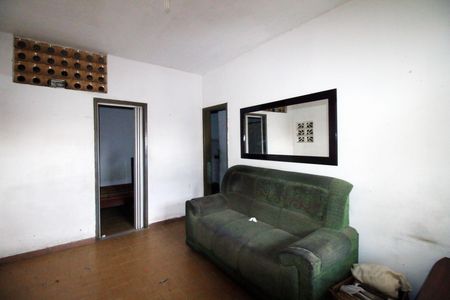 Sala de casa para alugar com 2 quartos, 80m² em Cordovil, Rio de Janeiro