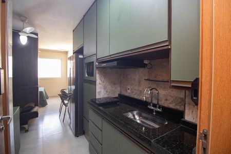 Studio para alugar com 25m², 1 quarto e sem vaga Studio para alugar com 25m², 1 quarto e sem vagaCozinha - Armários