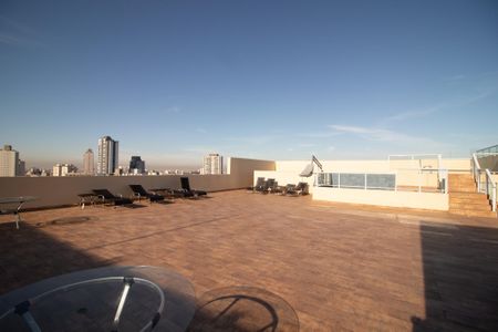 Studio para alugar com 25m², 1 quarto e sem vaga Studio para alugar com 25m², 1 quarto e sem vagaÁrea comum - Piscina