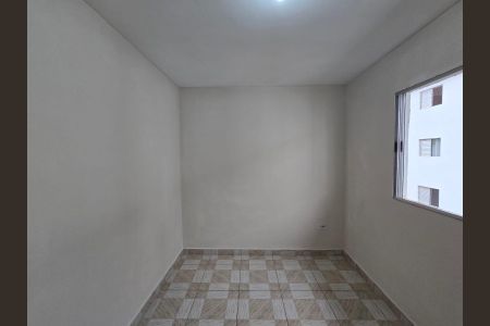Quarto 01 de apartamento para alugar com 2 quartos, 50m² em Jardim Sao Luis (zona Norte), Guarulhos