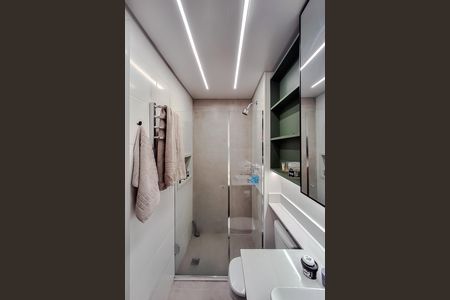 Banheiro de kitnet/studio à venda com 1 quarto, 27m² em Vila Mariana, São Paulo