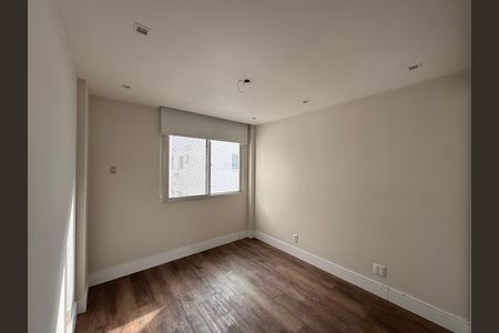Apartamento à venda com 104m², 2 quartos e 2 vagas