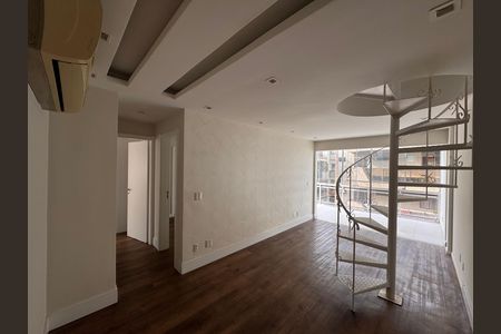 Apartamento à venda com 104m², 2 quartos e 2 vagas