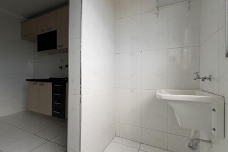 Apartamento para alugar com 55m², 2 quartos e 1 vaga Apartamento para alugar com 55m², 2 quartos e 1 vagaCozinha e Área de Serviço