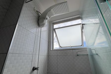 Apartamento para alugar com 55m², 2 quartos e 1 vaga Apartamento para alugar com 55m², 2 quartos e 1 vagaBanheiro