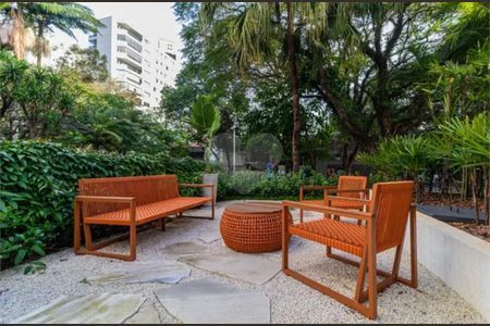 Apartamento à venda com 164m², 4 quartos e 2 vagas Apartamento à venda com 164m², 4 quartos e 2 vagasFoto 06