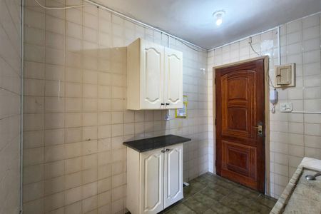 Cozinha de kitnet/studio para alugar com 0 quarto, 28m² em Boqueirão, Praia Grande