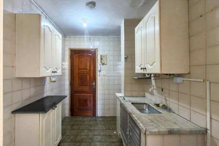 Cozinha de kitnet/studio para alugar com 0 quarto, 28m² em Boqueirão, Praia Grande