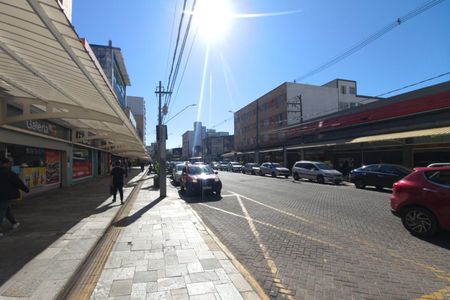 Studio para alugar com 28m², 0 quarto e sem vaga Studio para alugar com 28m², 0 quarto e sem vagaVista da Rua