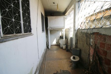 Área de ServiçoÁrea de Serviço de casa à venda com 2 quartos, 80m² em Cordovil, Rio de Janeiro