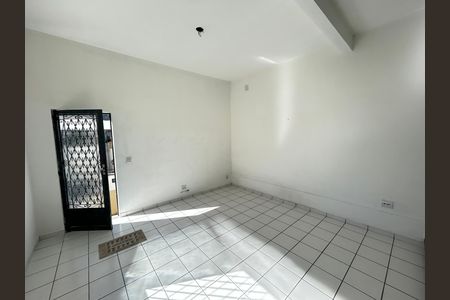 Casa de condomínio para alugar com 70m², 2 quartos e sem vagaSala