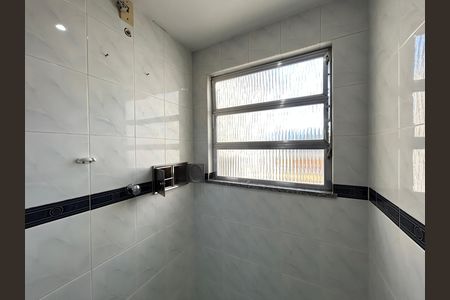 Casa de condomínio para alugar com 70m², 2 quartos e sem vagaBanheiro da Suíte
